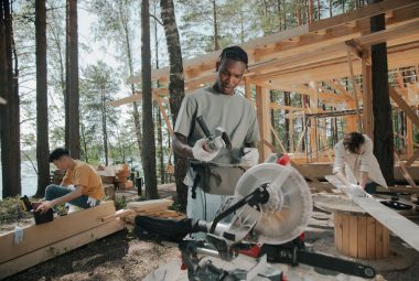 how to build a tree house